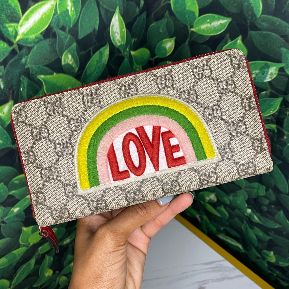 GUCCI GG MONOGRAM WALLET 100% AUTHENTIC GUCCI LOVE GG CANVAS WALLET